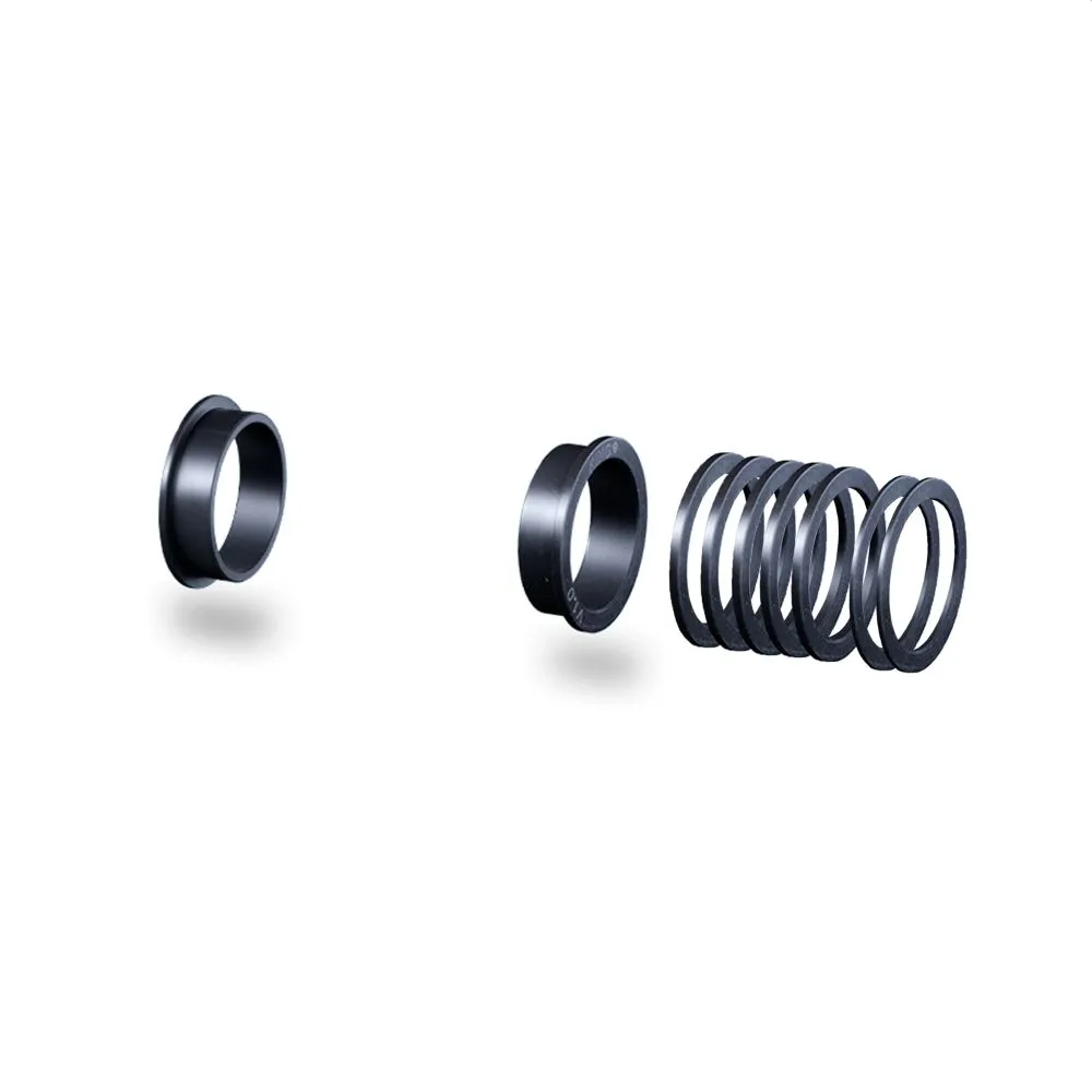 Chris King Threadfit 30 Bottom Bracket Matte Black