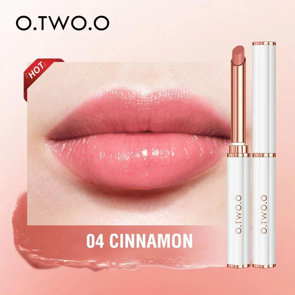 O.TWO.O Lip Balm: Color-changing Moisturizing Lip Care & Makeup Hybrid
